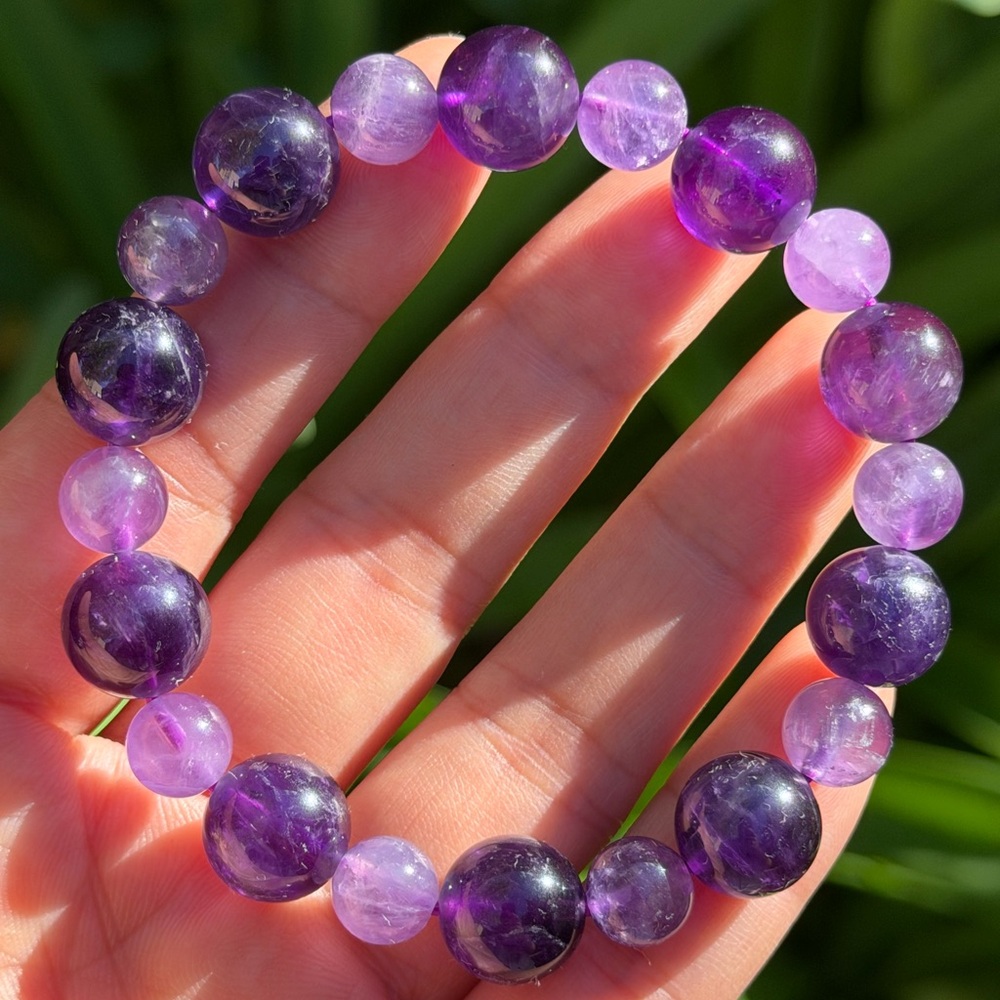 11.5mm‎ stretchable amethyst bracelet 0566